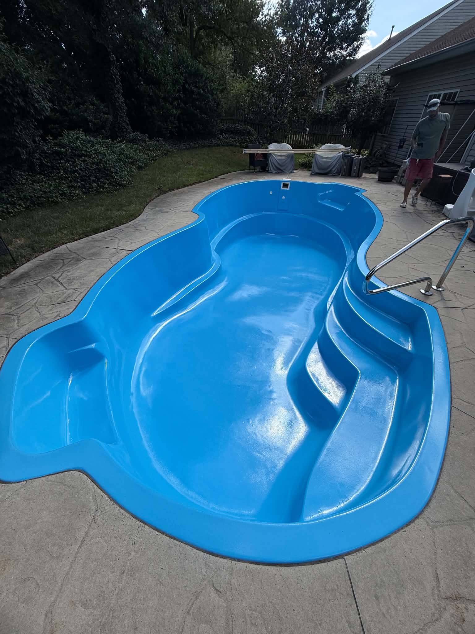 Blue pool resurfacing project